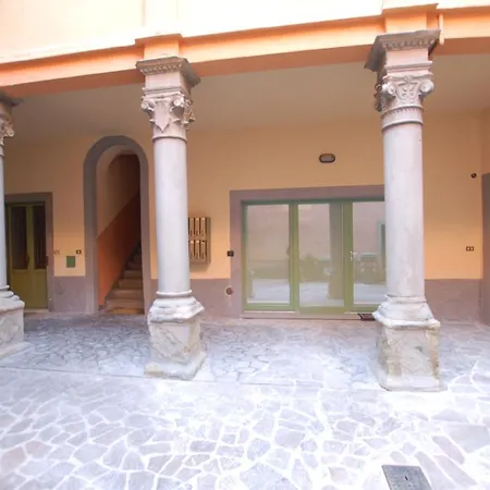 La Rosa Scarlatta * Бергамо