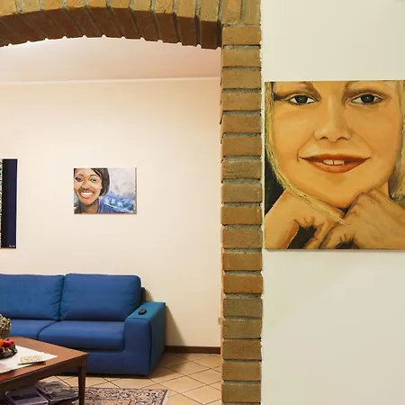 La Rosa Scarlatta Апартаменты Бергамо