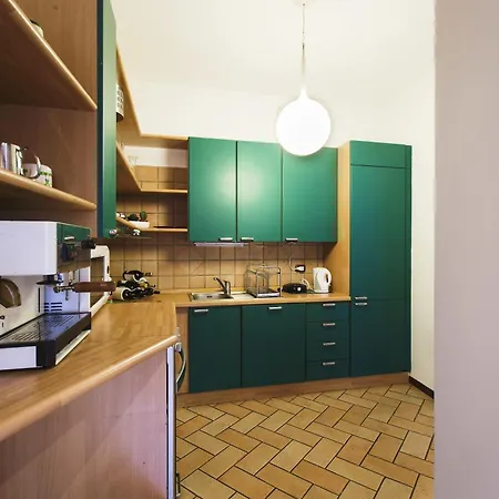 La Rosa Scarlatta Апартаменты Бергамо