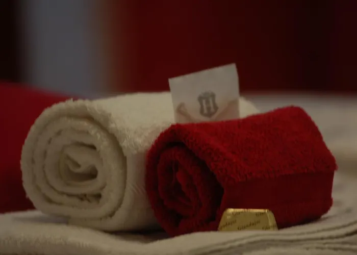 La Rosa Scarlatta Lägenhet