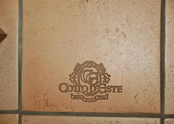 La Rosa Scarlatta ברגמו