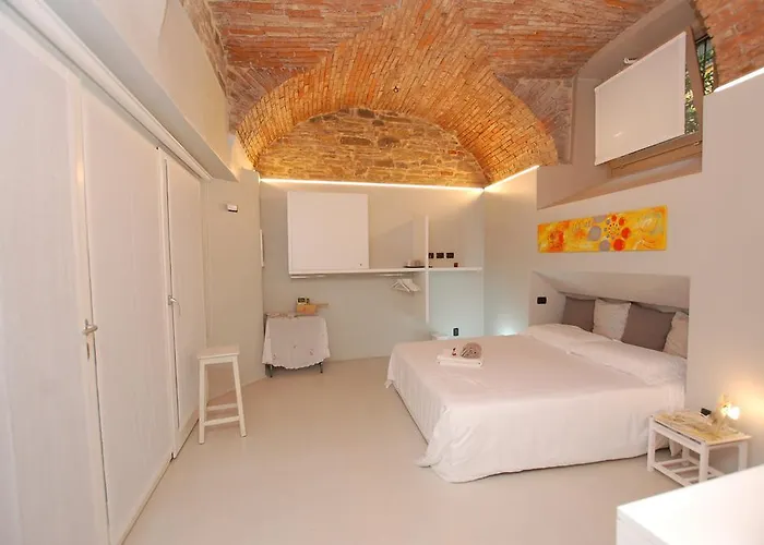 La Rosa Scarlatta Lägenhet *