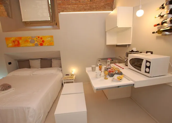 דירה La Rosa Scarlatta ברגמו