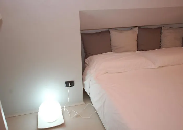 Lägenhet La Rosa Scarlatta Bergamo