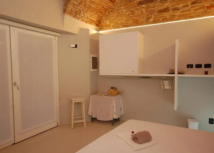 La Rosa Scarlatta דירה *