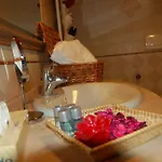 La Rosa Scarlatta Бергамо