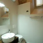 La Rosa Scarlatta Апартаменти *