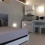 La Rosa Scarlatta Апартаменти