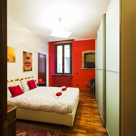 Apartment La Rosa Scarlatta *